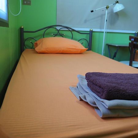 Punnpannsuk Hostel Τρατ Εξωτερικό φωτογραφία
